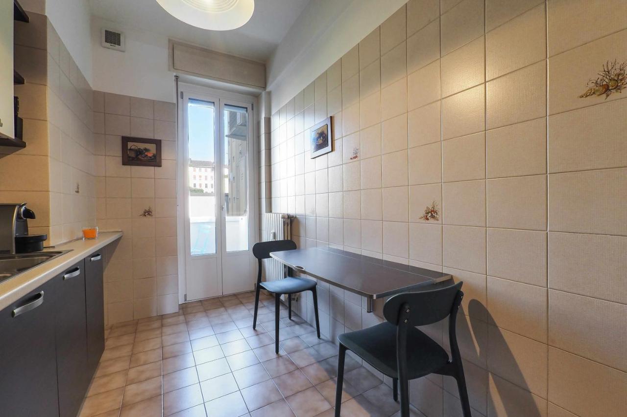Mba24 Charming Suite Close To Metro Fieracitylife Mailand Exterior foto